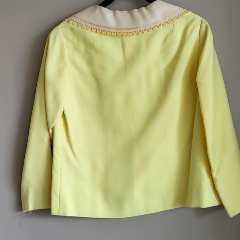 Vintage Monique Yellow Cropped Blazer – - Picture 6 of 10